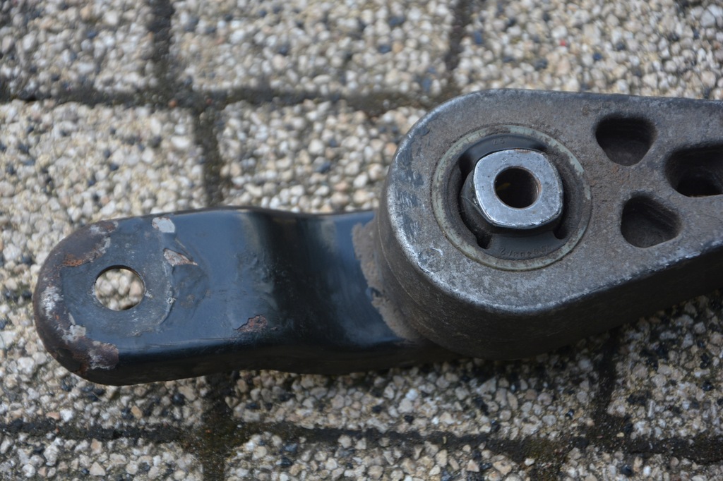 фото №7, Кронштейн подушка коробки skoda superb 2 1k0199855bb