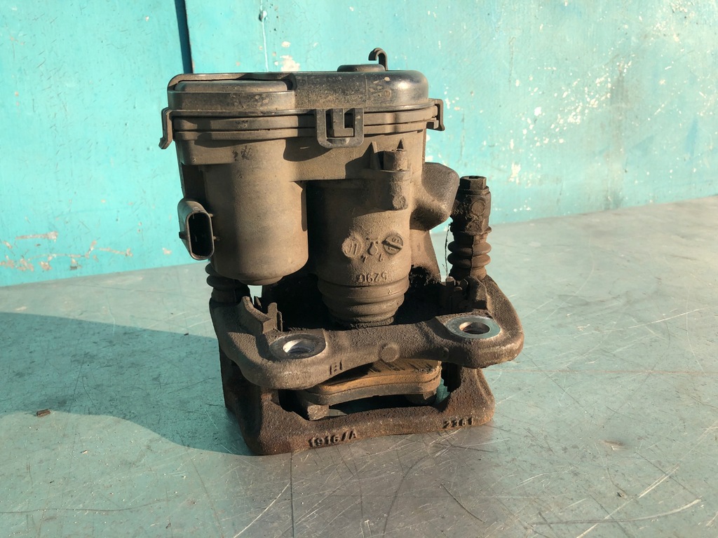 фото №2, Mercedes r172 slk slc супорт правий задня 300 mm