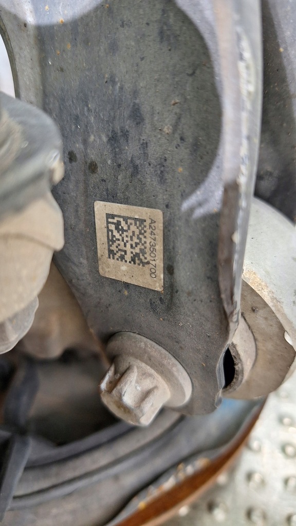 фото №8, Поворотний кулак важелі лівий задня kpl a2473523700 2470500 mercedes glb w247 x247