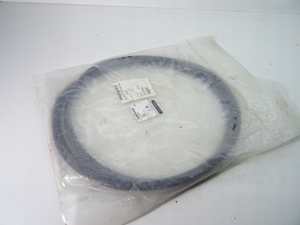 фото №1, Opel movano b прокладка дверь перед 93197876