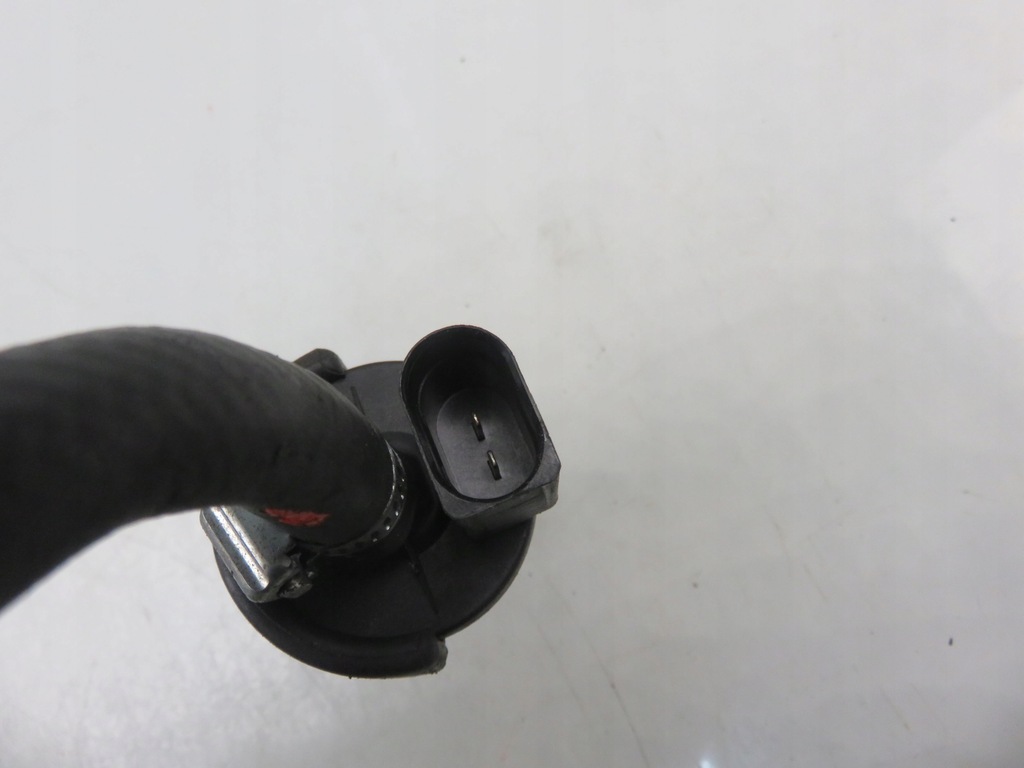 фото №8, 2x клапан вакуумa vw phaeton 6.0 058133459