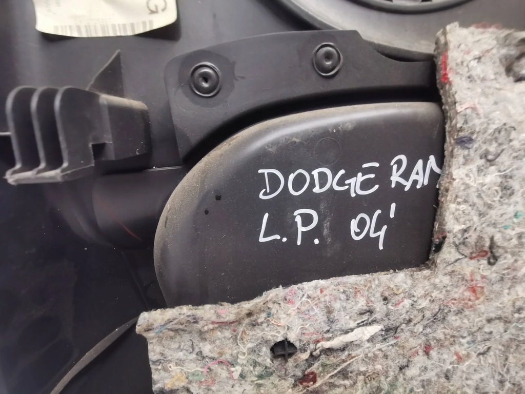 фото №8, Dodge ram iii обшивка двері лівий перед 04r