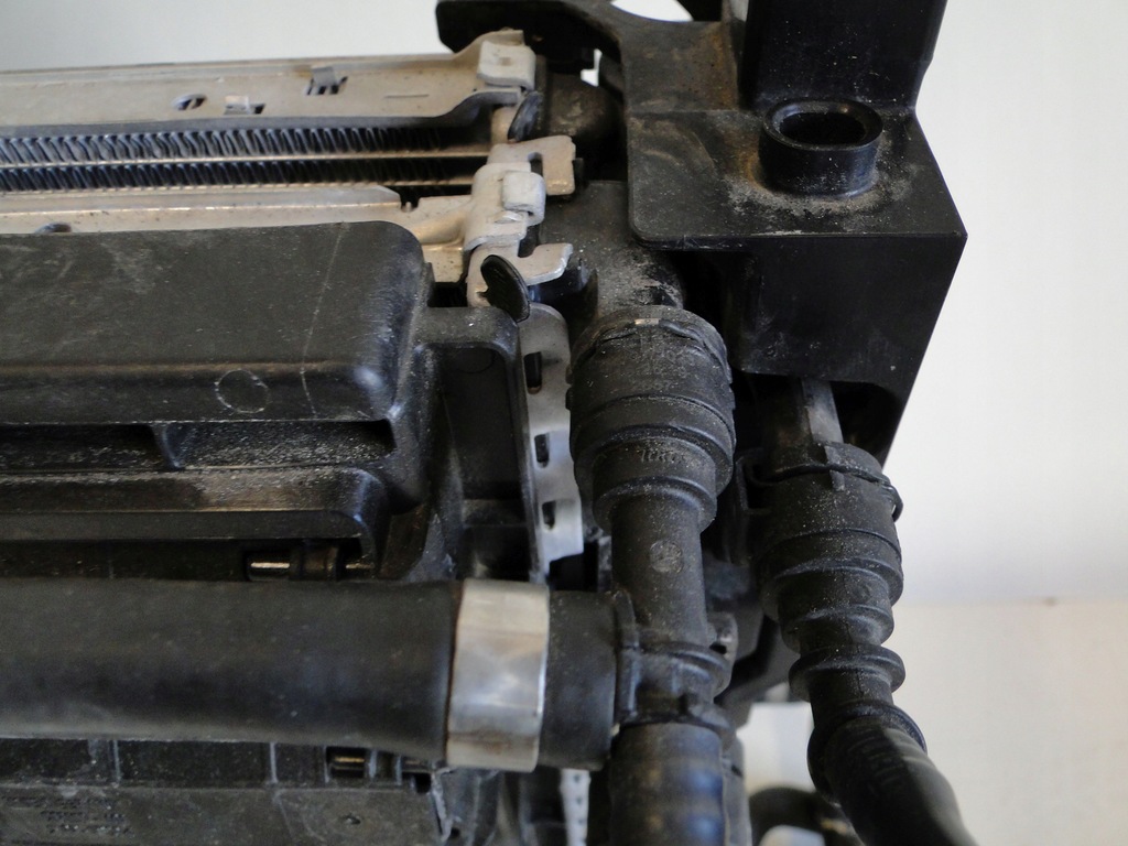 фото №7, Mercedes радіатор nt wody кондиціонера вентилятор 650 w glc 254 x254 c254