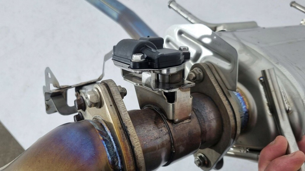 фото №7, Nissan gtr gt-r nismo r35 титан гасник вихлоп 201006av0a