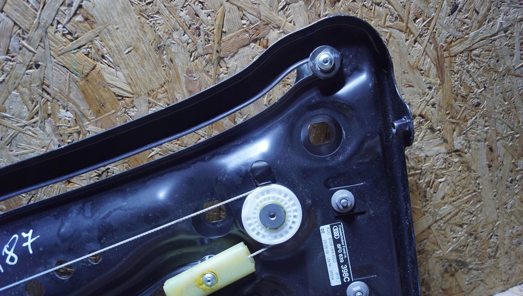 фото №5, Audi a5 8t cabrio підйомник скло правий задня