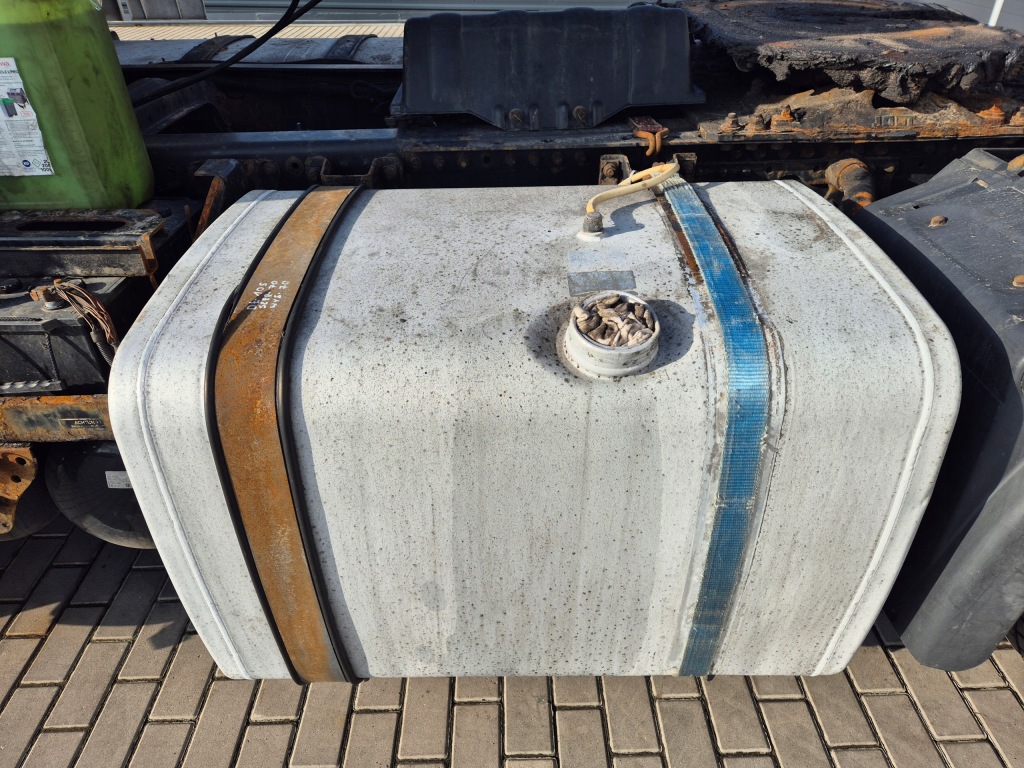 Купить Бак топлива комплектный  105x70x70 man tgx tgs