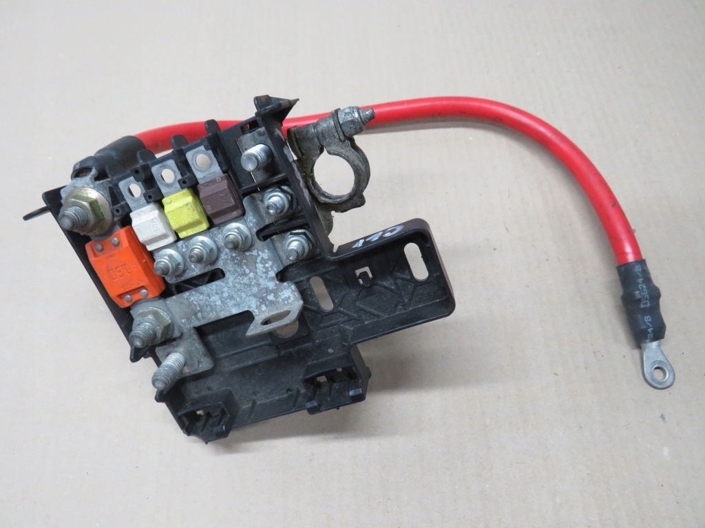 Купити Alfa romeo giulietta клема плюсова позитивна