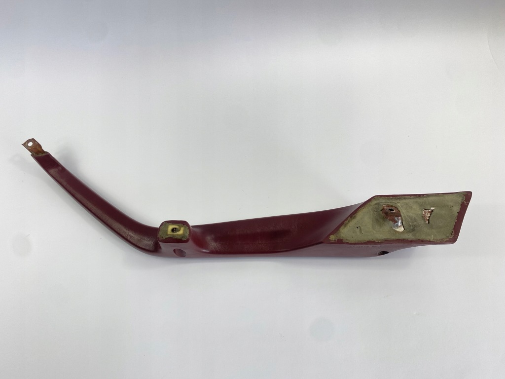 Купити Тримач  обшивка двері лівий задній водія mercedes w126 1269701101