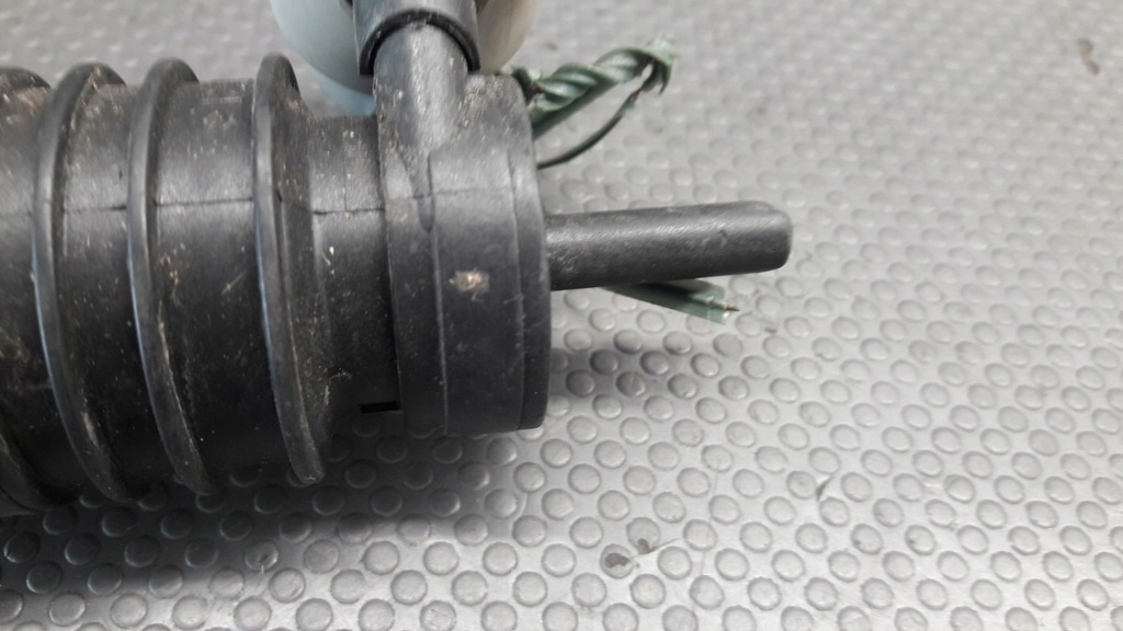 фото №6, Помпа омывателя seat ibiza 1.9 tdi 98r