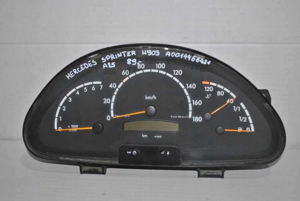 Купить Счетчик приборная панель mercedes w903 sprinter a0014466421