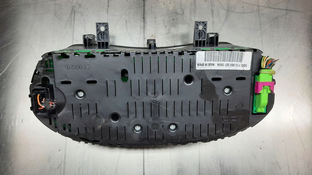 фото №5, Счетчик приборы 6q0920823e vw polo 9n 1.4 tdi