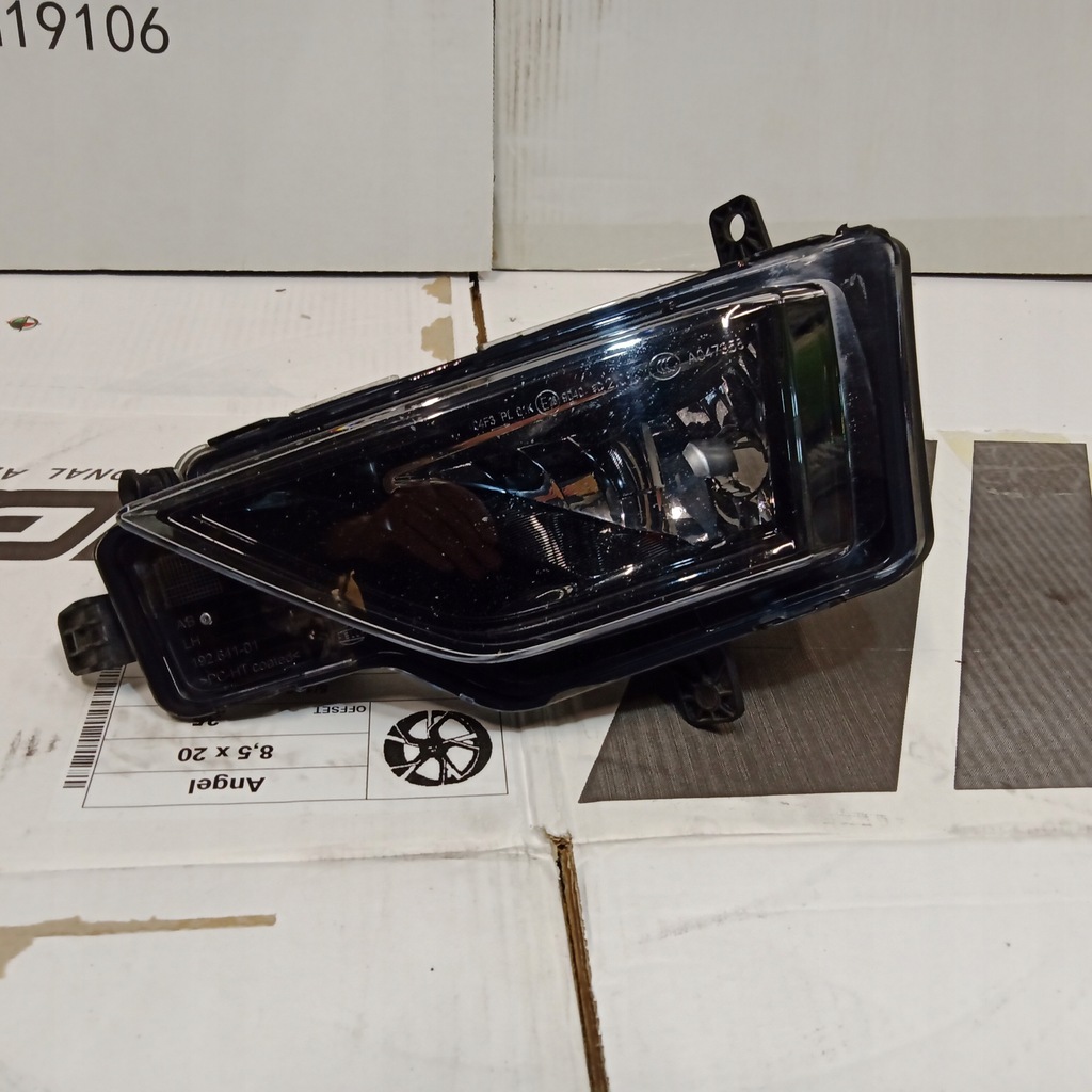 фото №1, Vw sportsvan протитуманна фара лівий