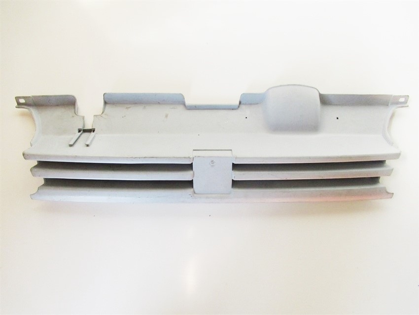 фото №1, Решётка радиатора передняя peugeot 405 1987-1997 rok