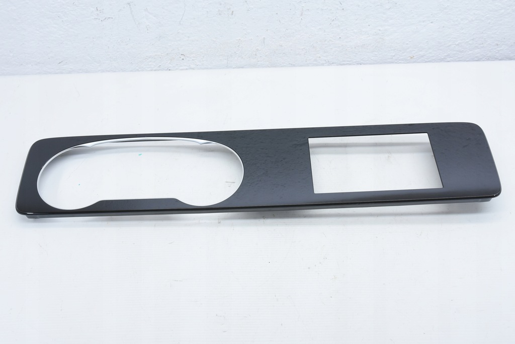 фото №1, Mercedes w213 рамка dekor защита спидометра навигации