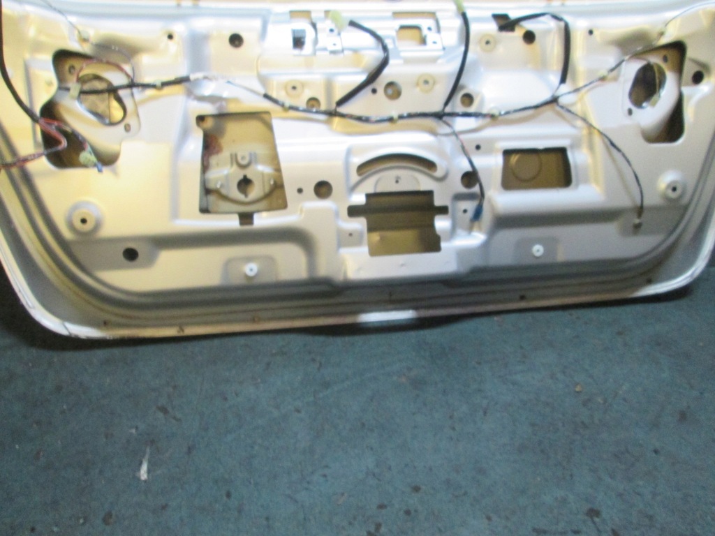 фото №6, Крышка багажника задняя багажника suzuki liana hb lift 04- z2s