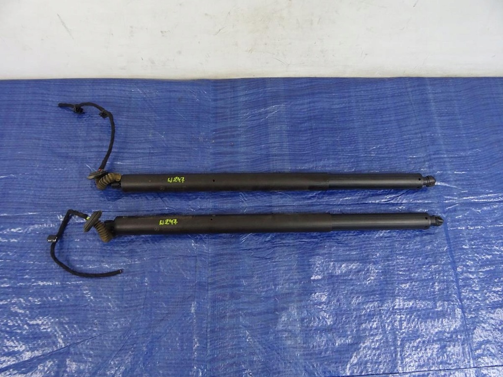 фото №1, Привід кришки mercedes w247 a2478905600