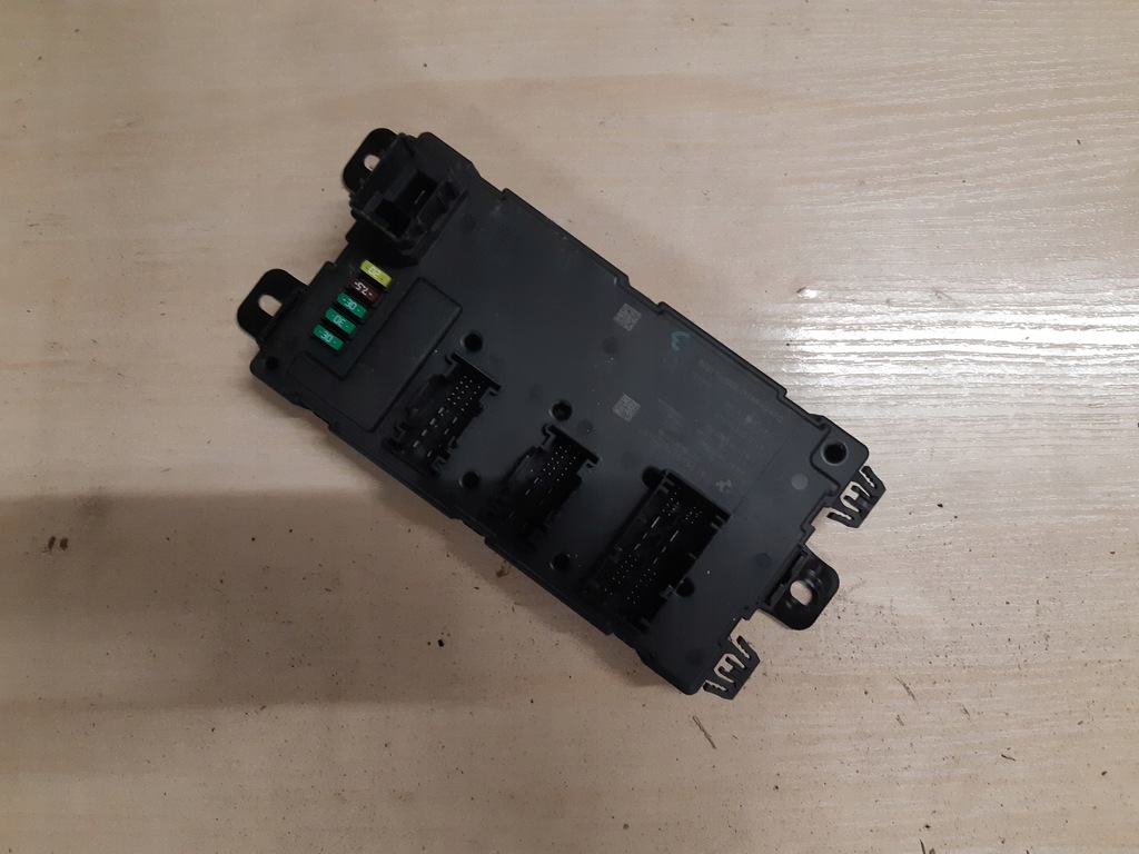 фото №1, Bmw 1 f20 f21 модуль rem 9274021