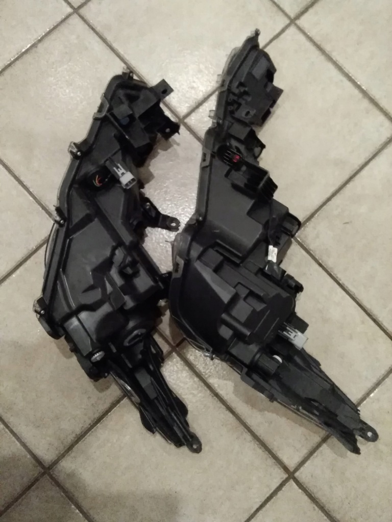 фото №2, Фара правый corolla e21 2019-21