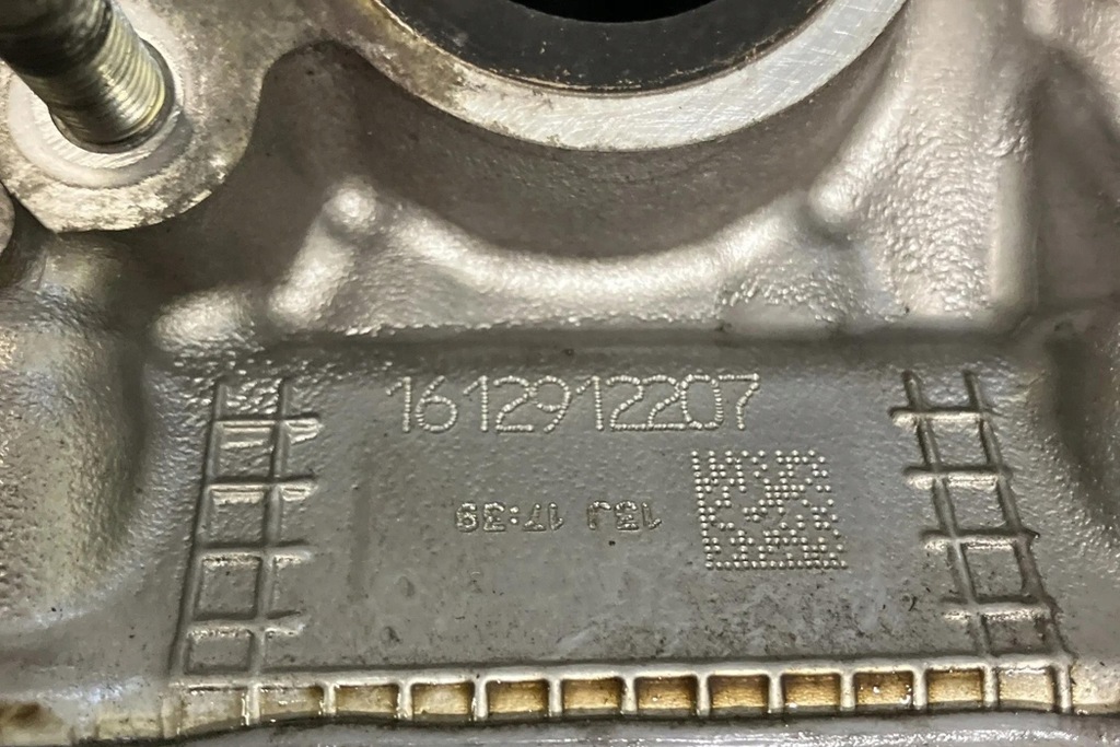 фото №10, Головка двигателя toyota prius _w3_ x2zr 1.8l 2014