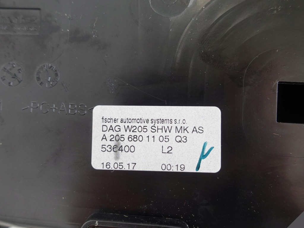 фото №10, Mercedes glc x253 w205 бардачок панель средний