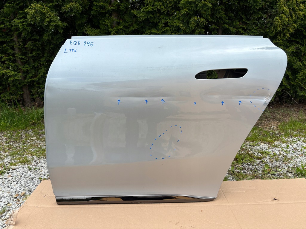 фото №1, Mercedes eqe 295 v295 дверь левый задняя левая задние