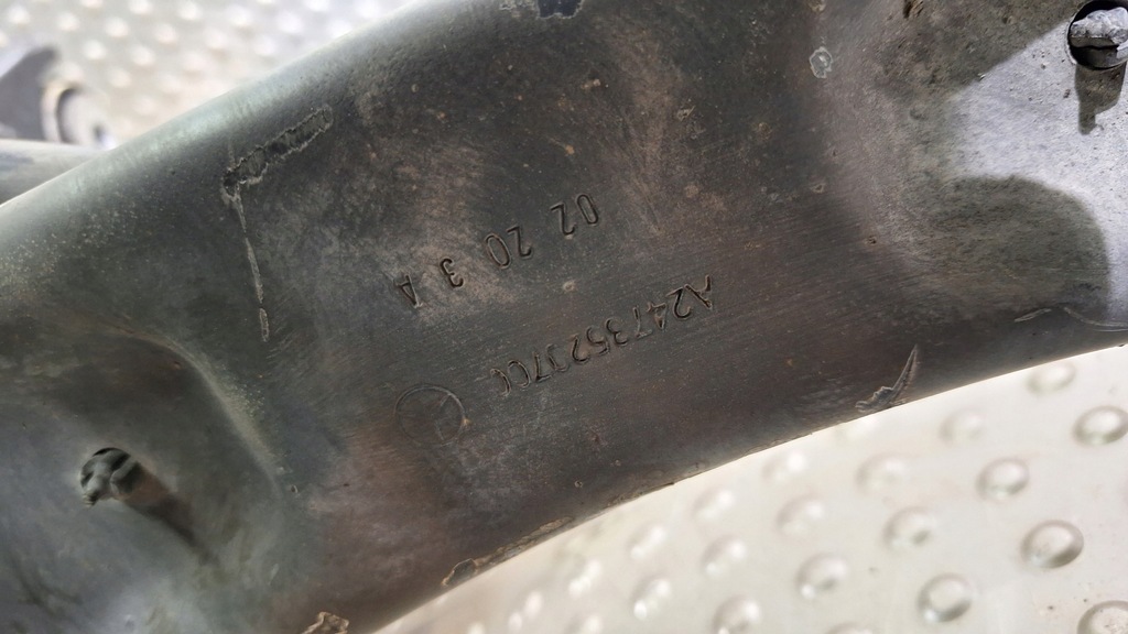 фото №9, Поворотний кулак важелі лівий задня kpl a2473523700 2470500 mercedes glb w247 x247