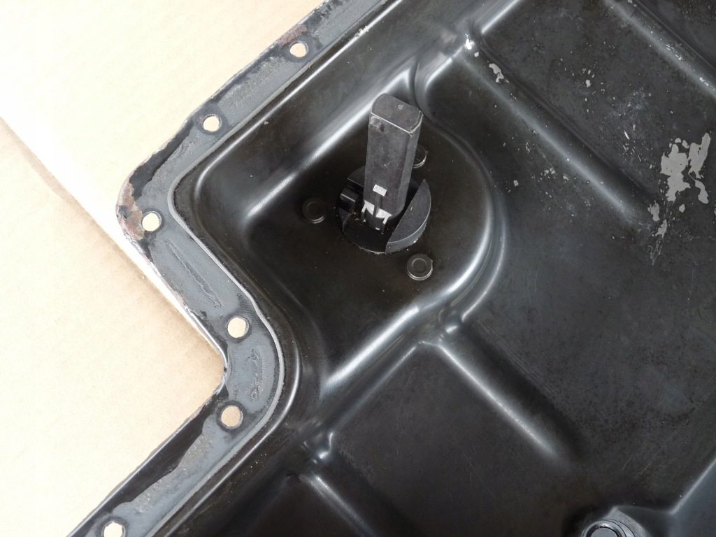 Audi a8 d3 q7 4l a6 c6 4.2 fsi bvj полоса поддон масляная 079103602at Цена