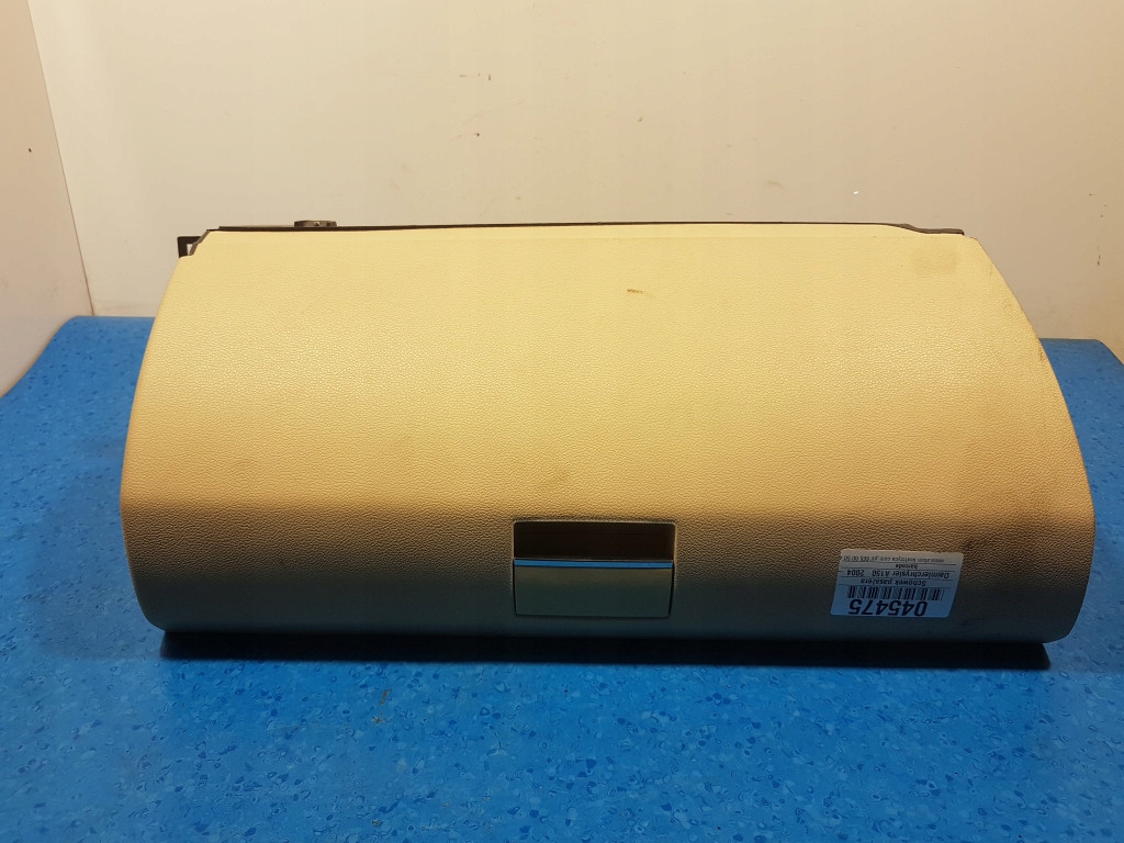 фото №1, Mercedes a w169 бардачок пассажира