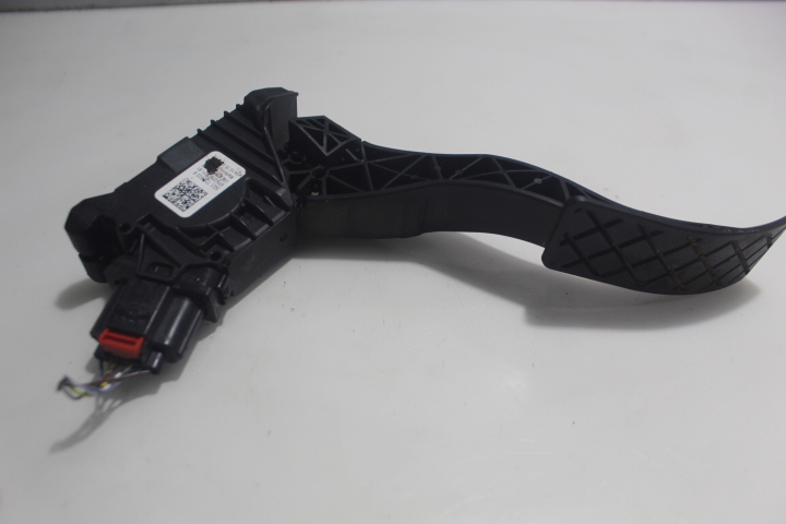 фото №1, Педаль газа skoda octavia iii lift 1.6tdi