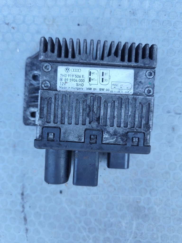 фото №1, Vw t5 блок управления модуль вентиляторов 1.9 2.5 7h0919506f