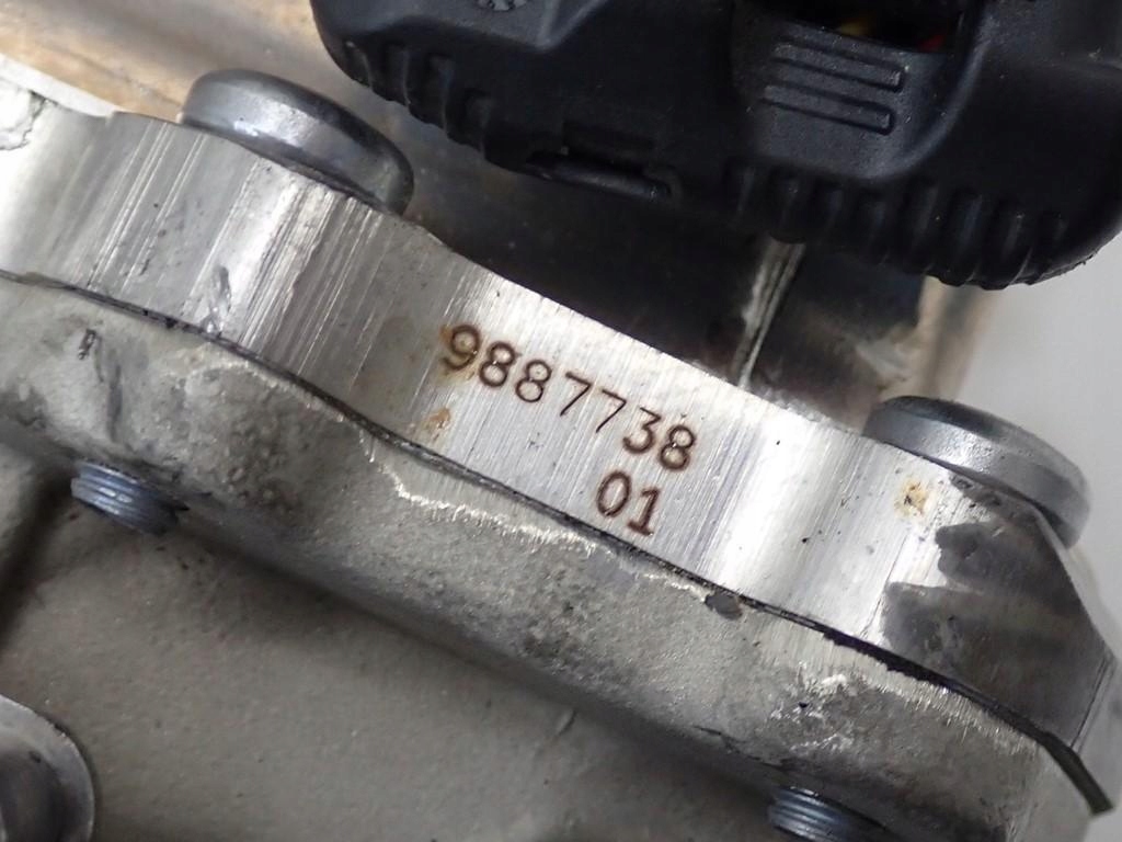 Клапан egr радиатор выхлопных газов 8590000 bmw x2 u10 x1 u11 2.0d 18d b47 23r Оригинал