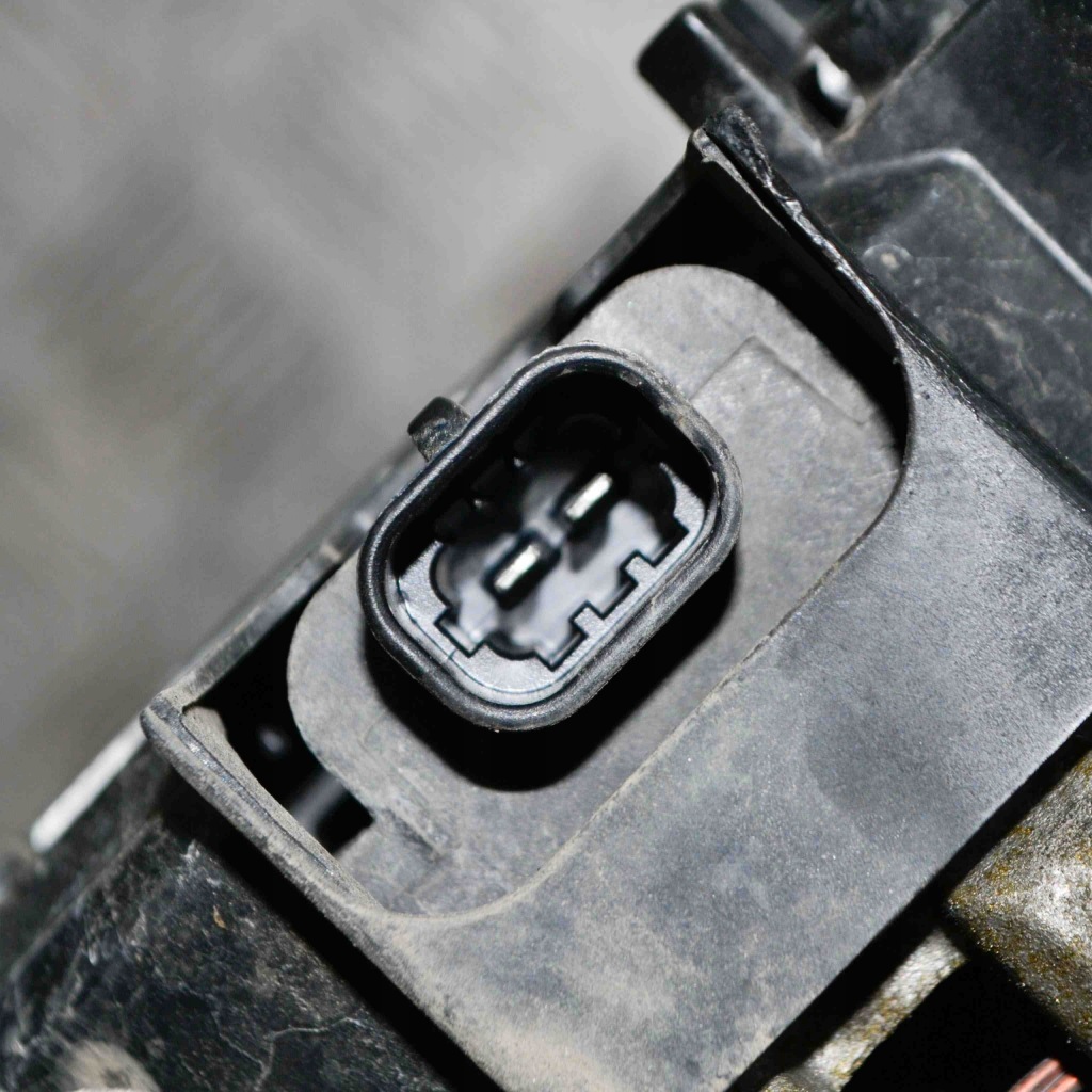 Генератор opel mokka / mokka x fgn12s064 17149571 1.4l 103kw 2017 Зі Шроту