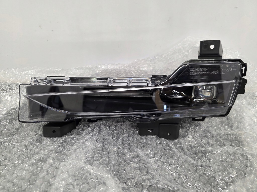 Купить Противотуманная фара led drl левый tesla y рестайлинг  1507932-10 новый оригинальный