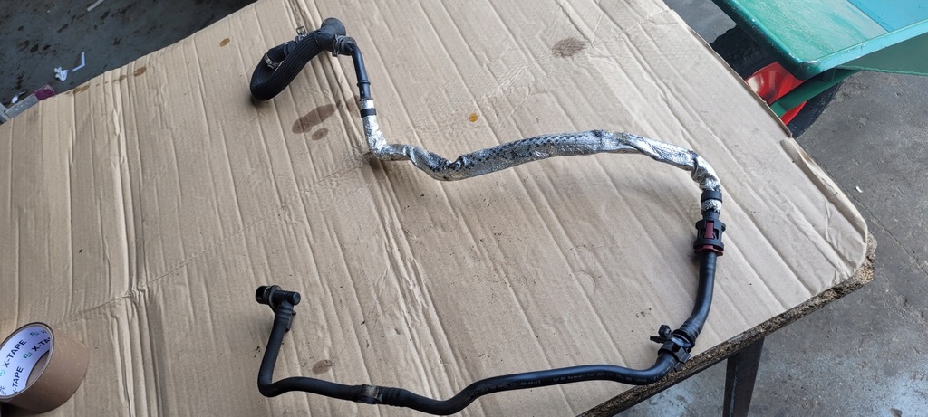 фото №1, A6 c7 4g шланг трубка вакууму 3.0 tdi biturbo a7 4g