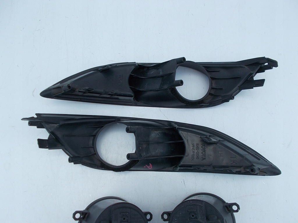 фото №14, Противотуманная фара противотуманные фары решётка решётки toyota auris i