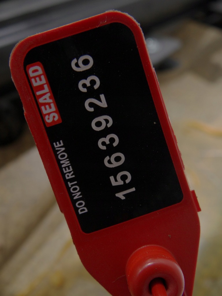 фото №16, Обшивки двері bmw e60 шторки комплект