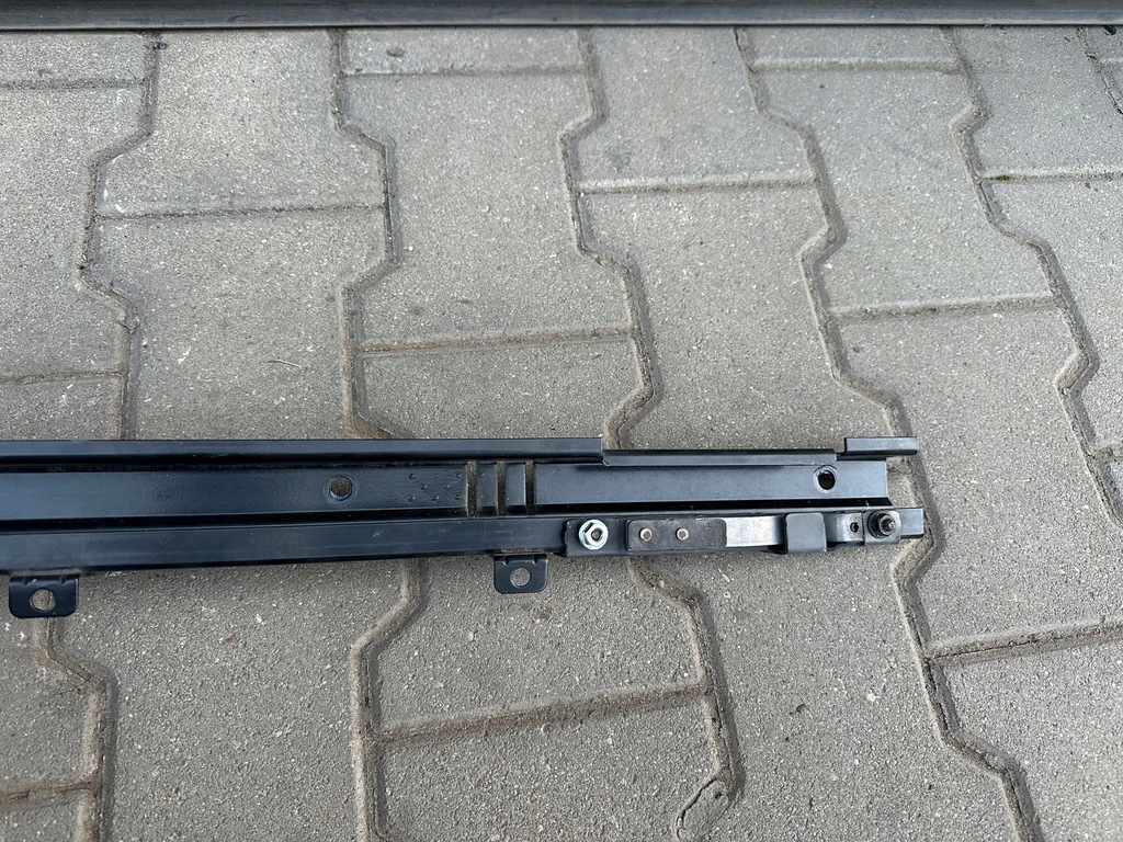 фото №9, Citroen jumpy iii направляющая направляющая дверь правый bok 9822824680