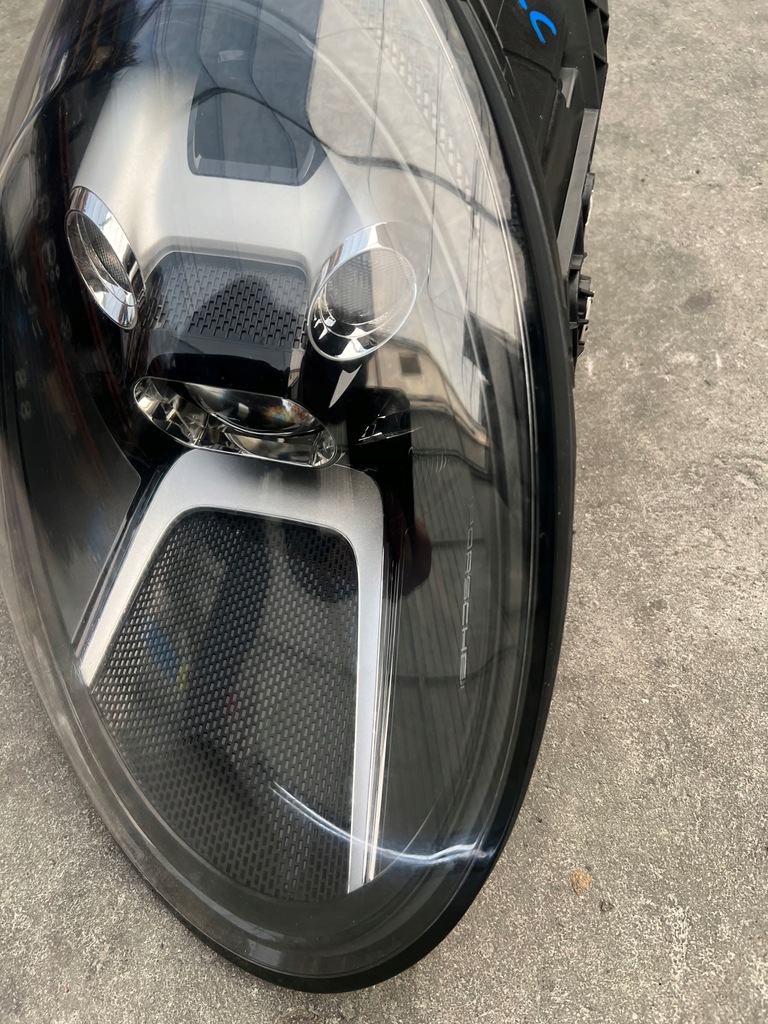 фото №8, Porsche 992 лампа правая перед led ксенон 992941032h