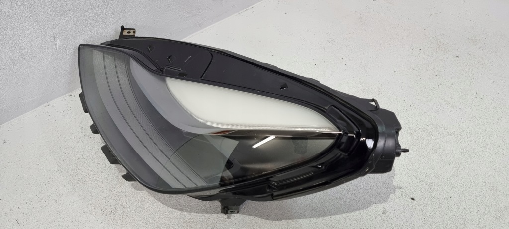 Фара левый перед передняя tesla 3 рестайлинг  y full led 21-23 Киев