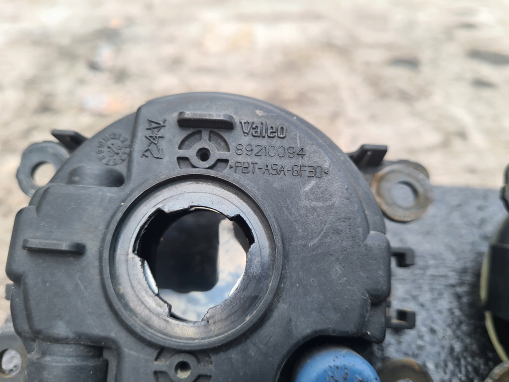 Противотуманная фара lincoln navigator правый левый в Украине