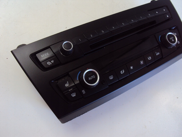 фото №3, Панель радіо кондиціонера bmw serii 1 f20 f21