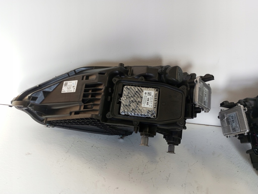 Фара фонари full led matrix cayenne 9y0 рестайлинг  9y0941060q 9y0941059q новая Оригинал