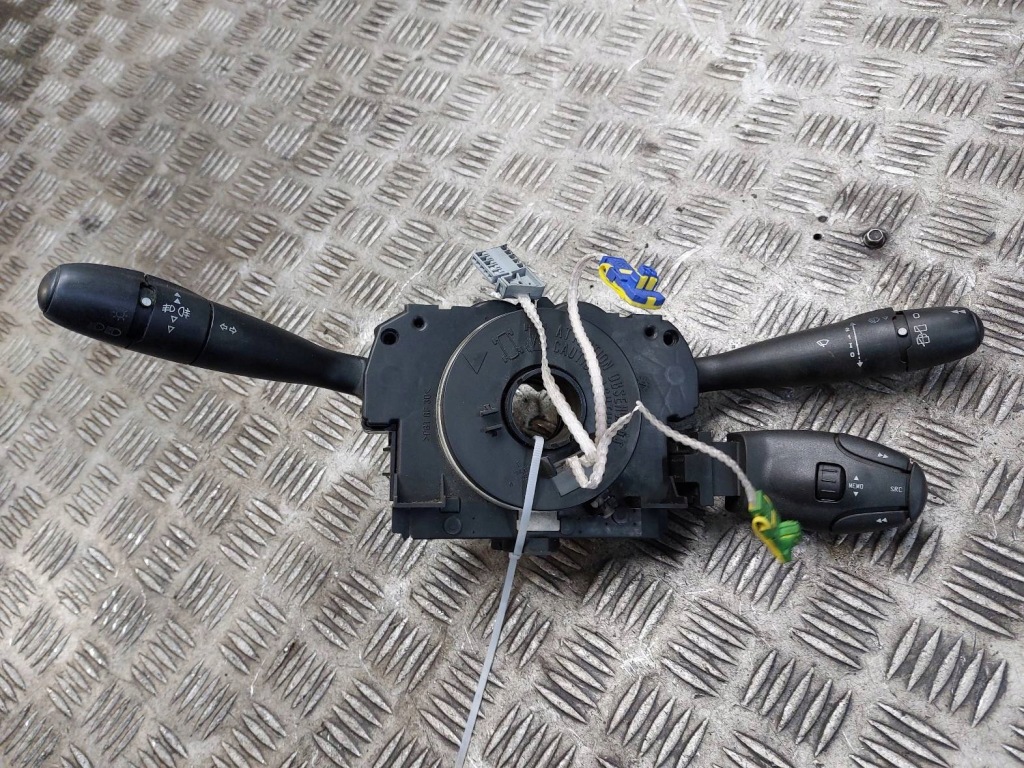 фото №1, Рычаг переключатель комбинированный лента сигнала citroen c3 i 96608841xt