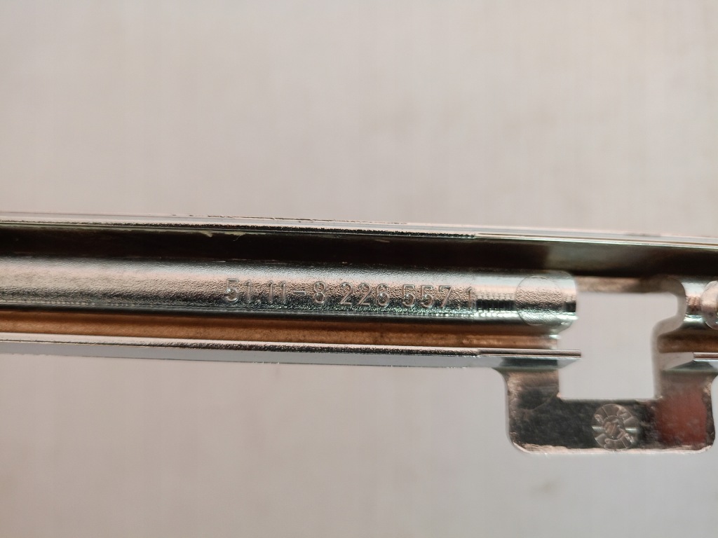 Молдинг хром бампера перед 8226557 bmw 5 e39 Київ