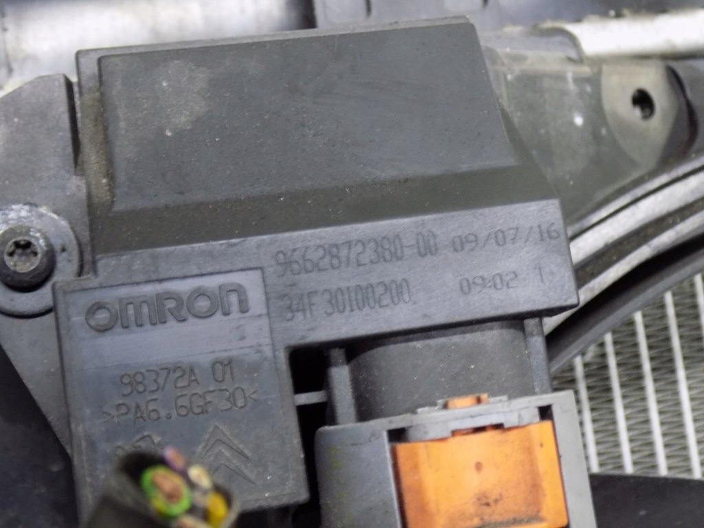 фото №7, Peugeot 207 hb 5d 1.4 радіатор кондиціонера