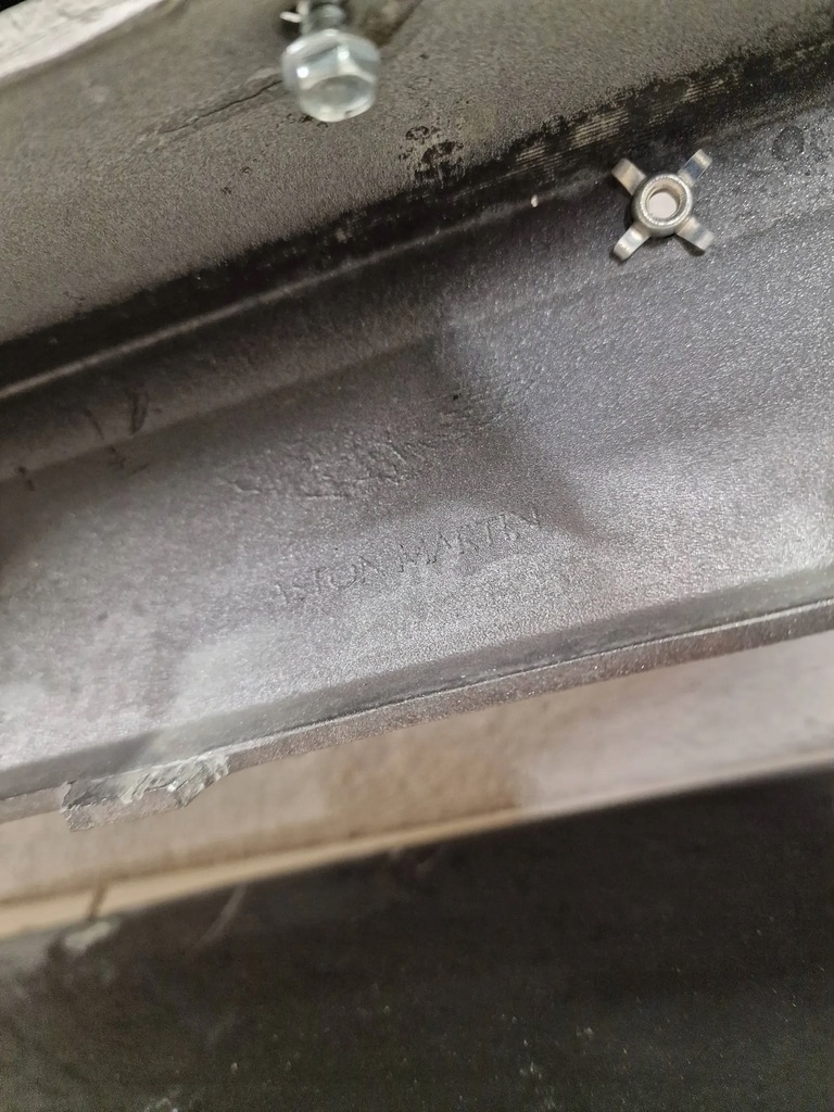 фото №14, Aston martin db11 16r- бампер перед передний