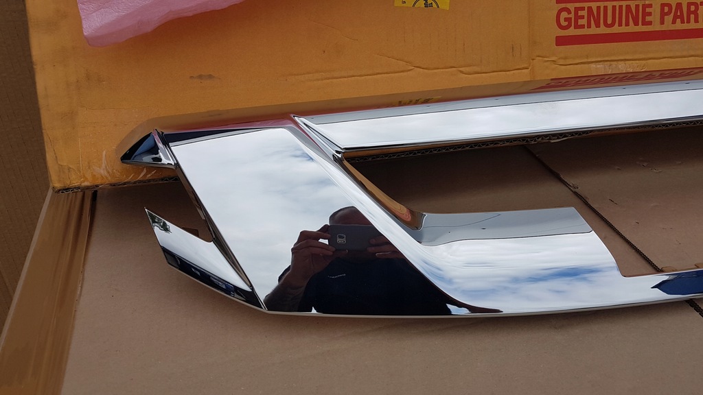 фото №3, Решітка радіатора решітка радіатора хром isuzu d-max ii lift 17- новий оригінал!!!