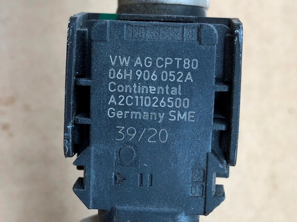 фото №8, Труба шланг 06m133240cj датчик 06h906052a audi a4 a5 a6 a7 q8 vw touareg