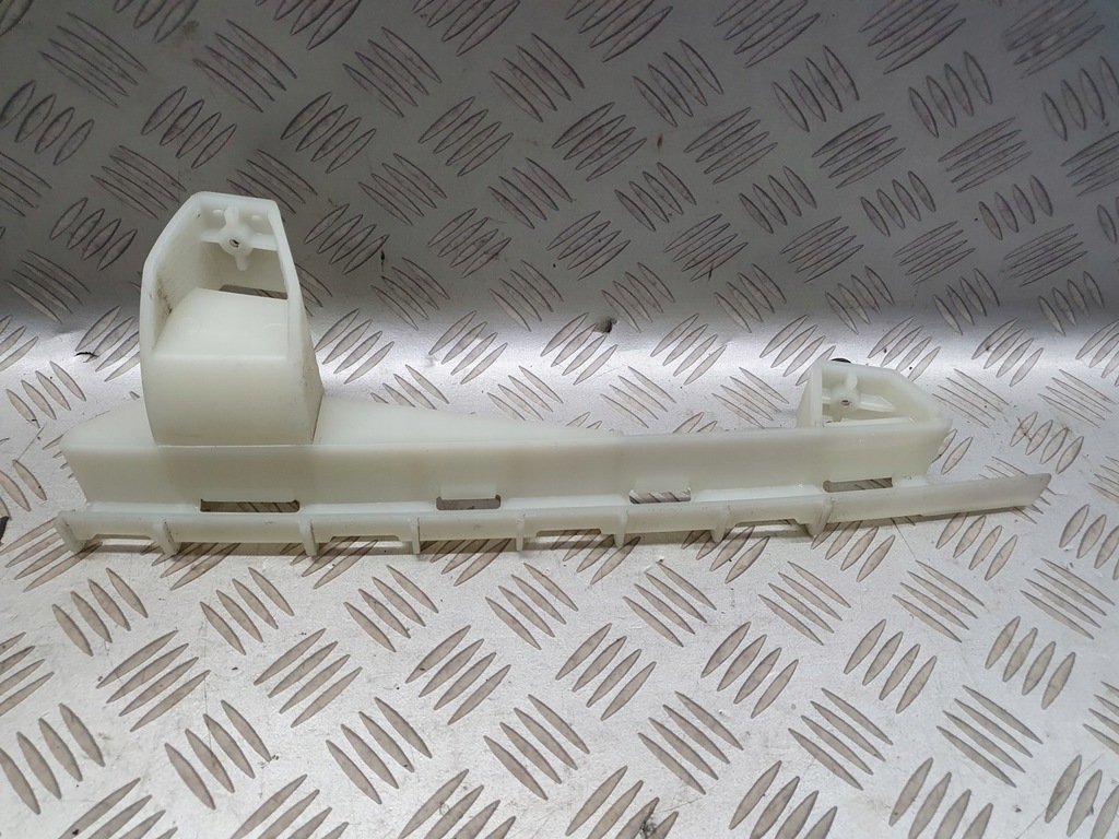 фото №1, Направляющая дверь левая задняя skoda karoq