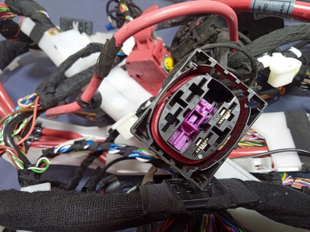 фото №10, Bmw i4 g26 джгут електропроводка кабіни